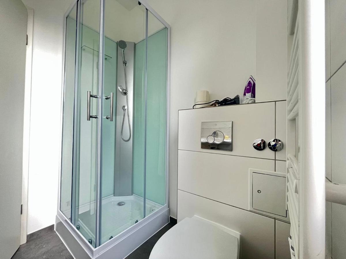 Studio-Apartments Fuer Monteure & Businessgaeste Zentral In نومنستر المظهر الخارجي الصورة