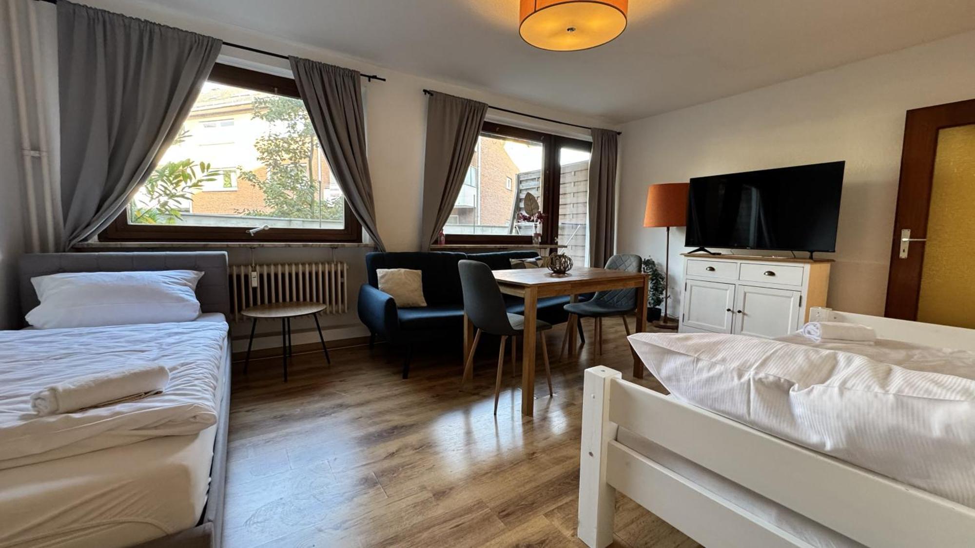 Studio-Apartments Fuer Monteure & Businessgaeste Zentral In نومنستر المظهر الخارجي الصورة