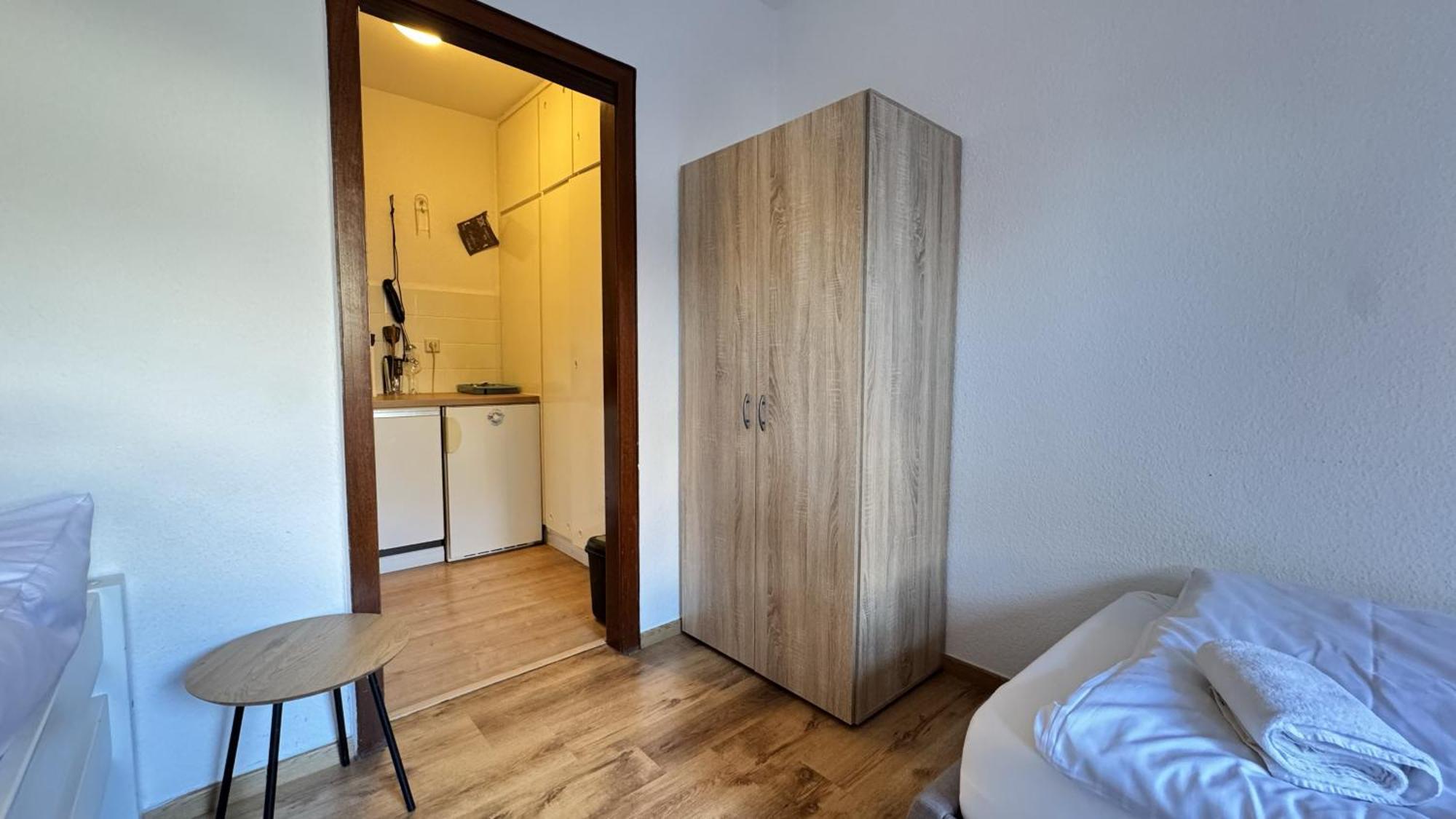 Studio-Apartments Fuer Monteure & Businessgaeste Zentral In نومنستر المظهر الخارجي الصورة