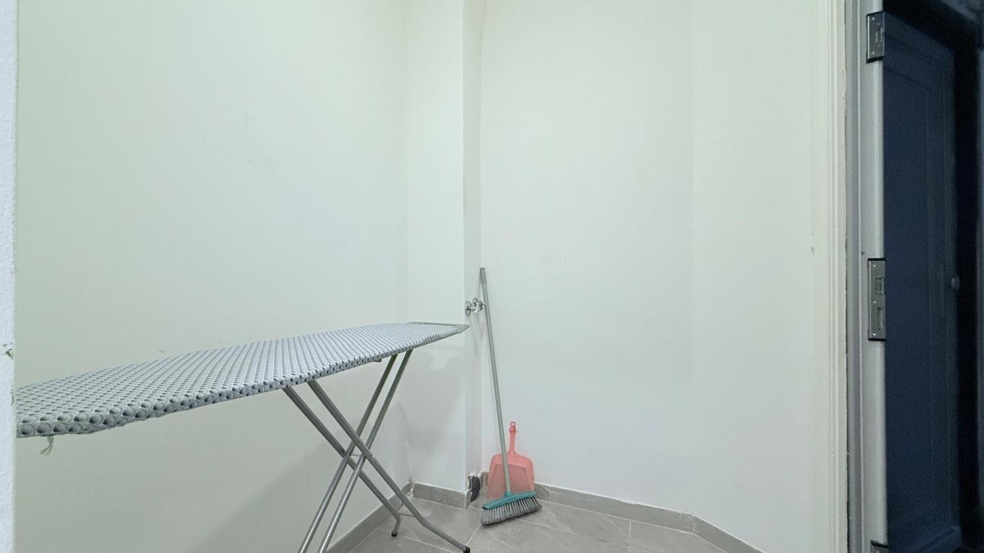 Studio-Apartments Fuer Monteure & Businessgaeste Zentral In نومنستر المظهر الخارجي الصورة