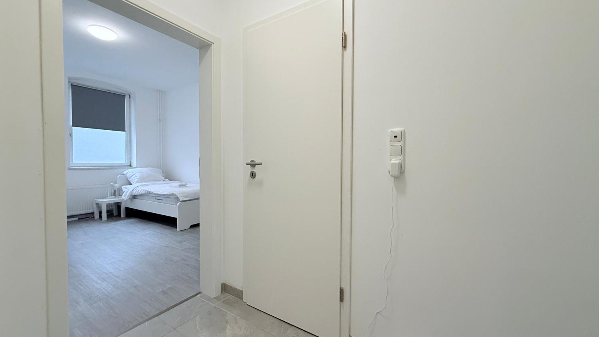 Studio-Apartments Fuer Monteure & Businessgaeste Zentral In نومنستر المظهر الخارجي الصورة