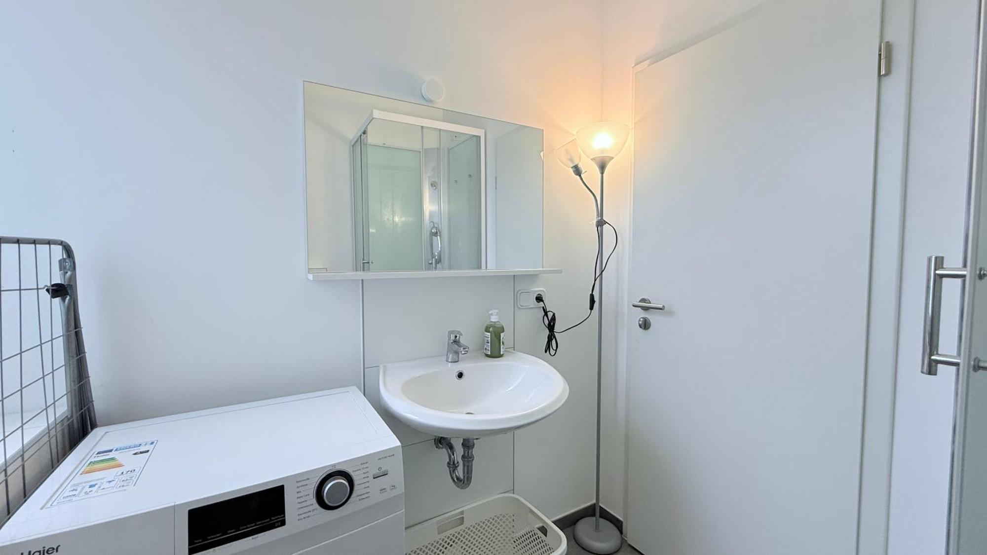 Studio-Apartments Fuer Monteure & Businessgaeste Zentral In نومنستر المظهر الخارجي الصورة